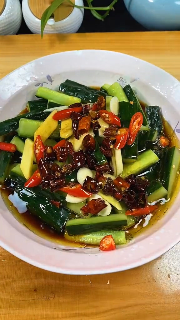 爽口黃瓜條的做法-咸鮮味腌菜譜