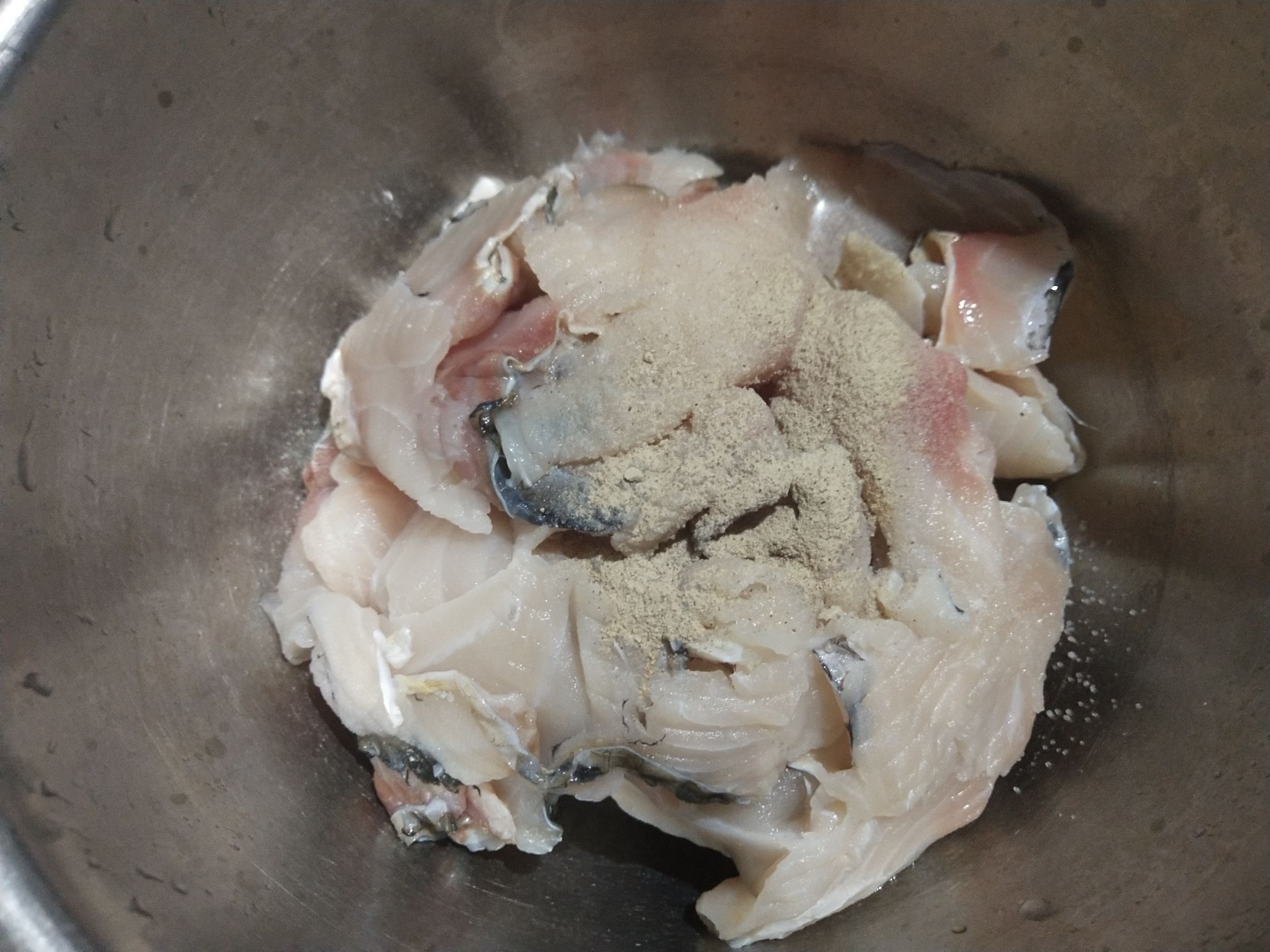 平菇燴魚片的做法-酸甜味燴菜譜-易網(wǎng)健康養(yǎng)生網(wǎng) 平菇燴魚片的做法-酸甜味燴菜譜