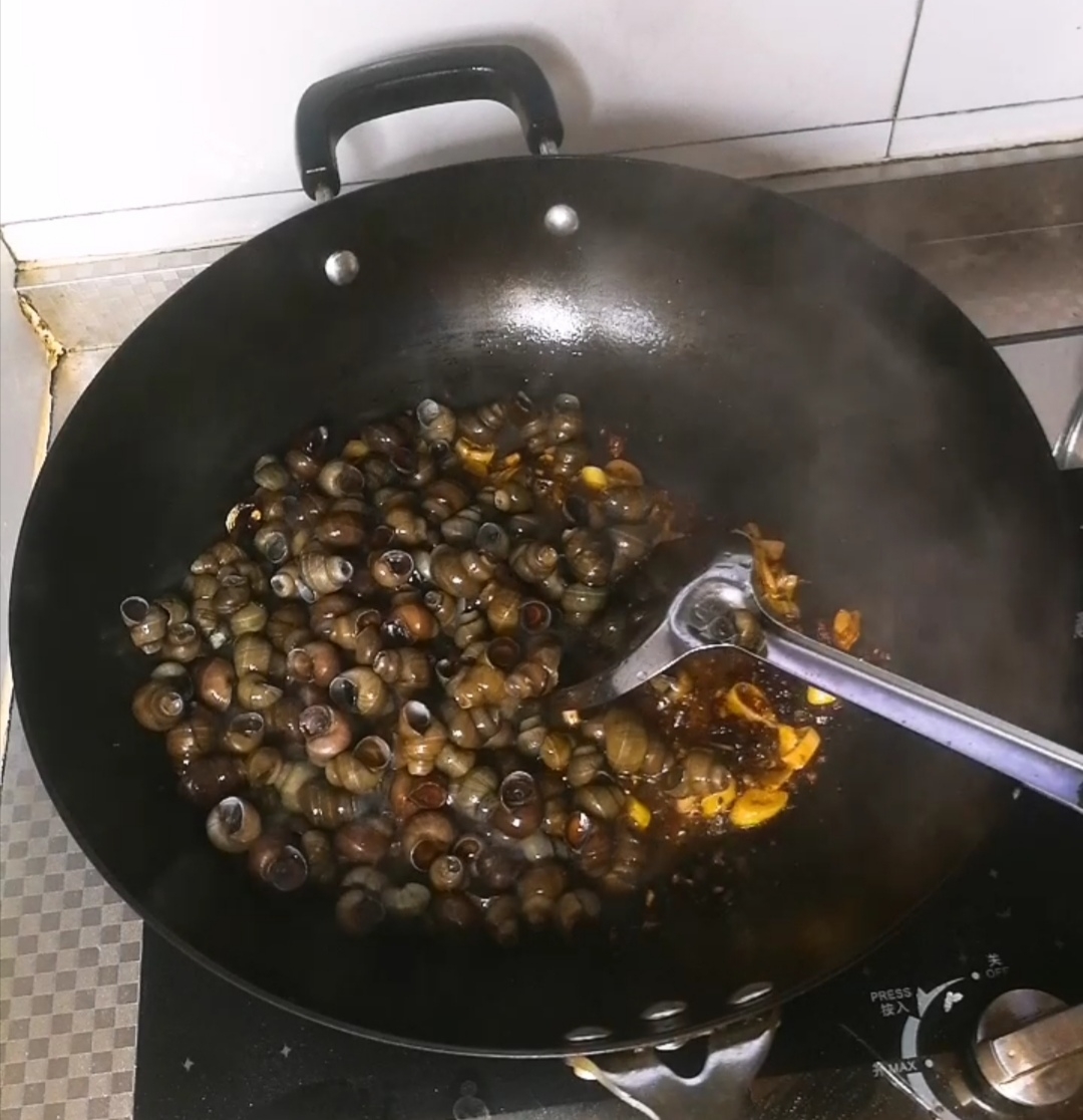辣炒田螺的做法-香辣味炒菜譜