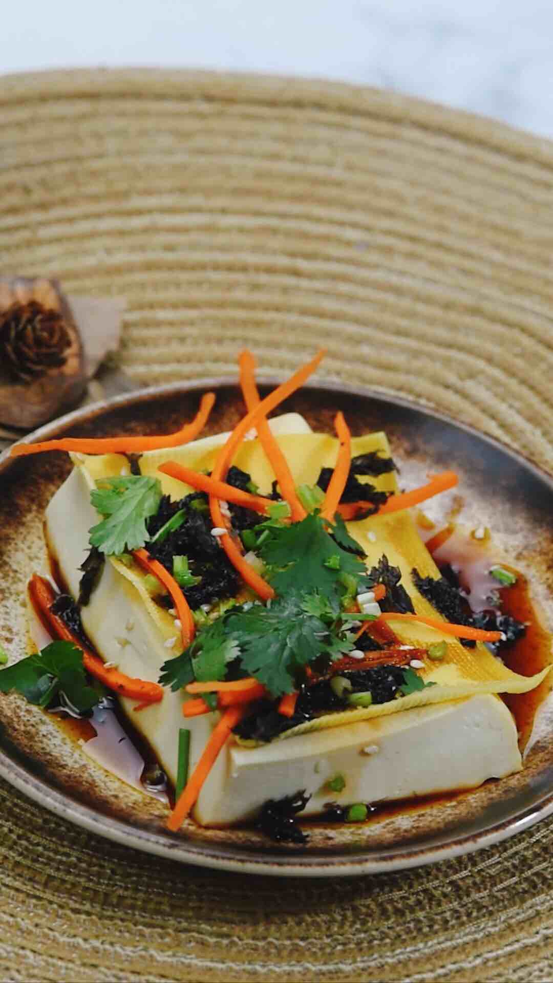 簡單又低卡的“叮叮”豆腐的做法-家常味微波菜譜-易網健康養生網 簡單又低卡的“叮叮”豆腐的做法-家常味微波菜譜