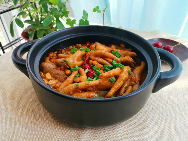 黃豆燜雞爪的做法-家常味燜菜譜-易網健康養生網 黃豆燜雞爪的做法-家常味燜菜譜