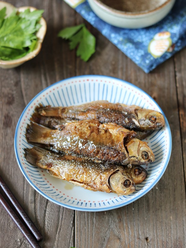 糖醋酥鯽魚(yú)的做法-家常味燉菜譜-易網(wǎng)健康養(yǎng)生網(wǎng) 糖醋酥鯽魚(yú)的做法-家常味燉菜譜