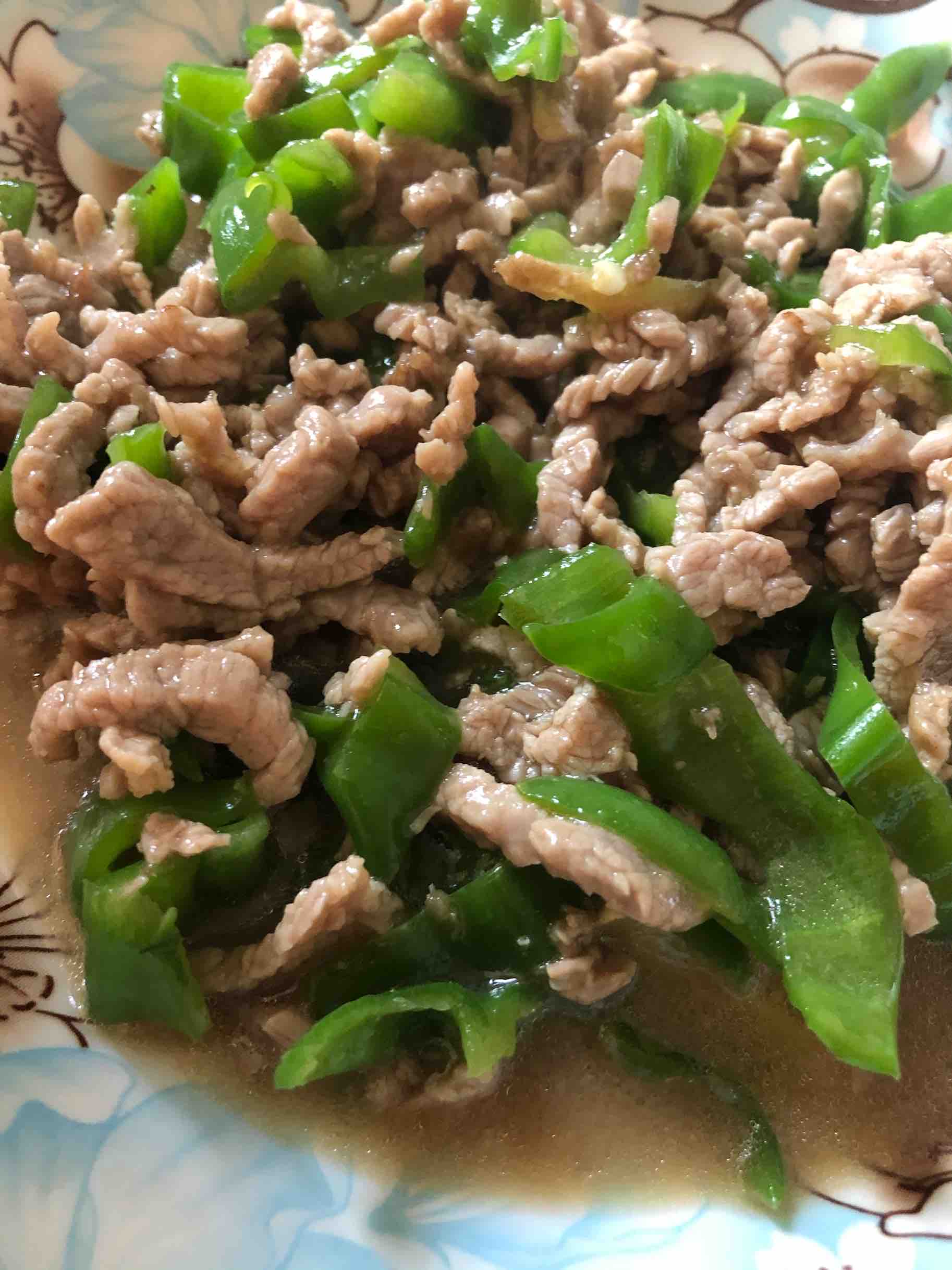 牛肉炒青椒的做法-咸鮮味炒菜譜-易網(wǎng)健康養(yǎng)生網(wǎng) 牛肉炒青椒的做法-咸鮮味炒菜譜