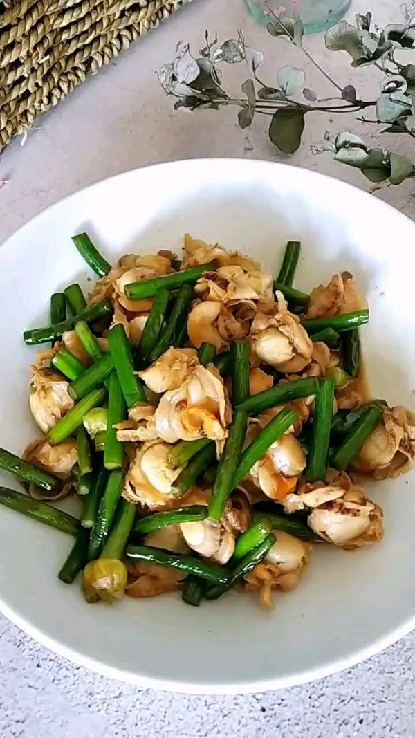 蒜薹炒扇貝的做法-蒜香味炒菜譜-易網健康養生網 蒜薹炒扇貝的做法-蒜香味炒菜譜