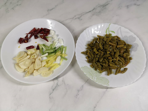 酸豆角炒田螺的做法-香辣味炒菜譜-易網健康養生網 酸豆角炒田螺的做法-香辣味炒菜譜