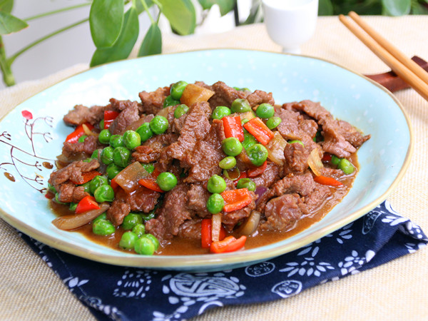 豌豆仁炒牛肉的做法-家常味炒菜譜-易網(wǎng)健康養(yǎng)生網(wǎng) 豌豆仁炒牛肉的做法-家常味炒菜譜