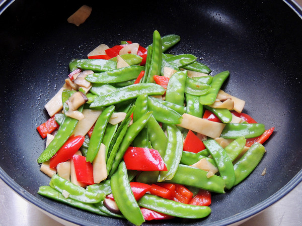 杏鮑菇炒荷蘭豆的做法-家常味炒菜譜