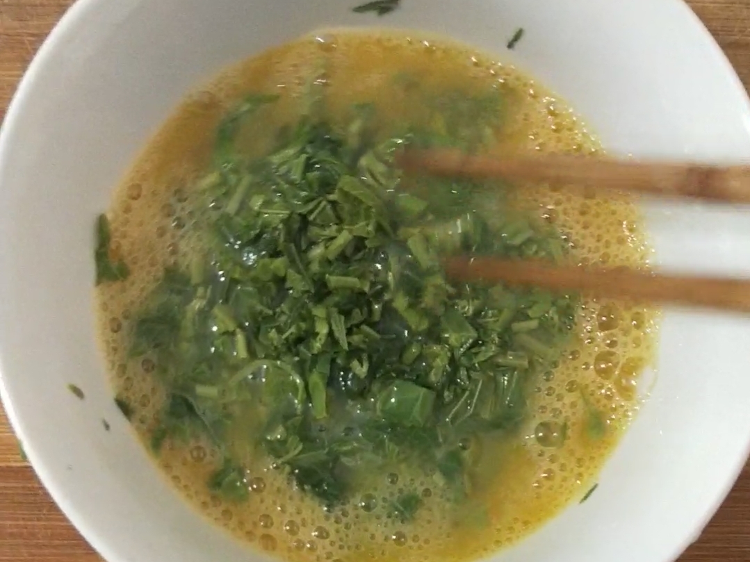 香椿炒蛋的做法-家常味炒菜譜