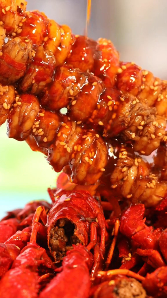 麻辣小龍蝦的做法-麻辣味炒菜譜-易網健康養生網 麻辣小龍蝦的做法-麻辣味炒菜譜