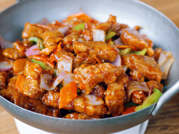 焦溜肉段的做法-家常味炒菜譜-易網健康養生網 焦溜肉段的做法-家常味炒菜譜