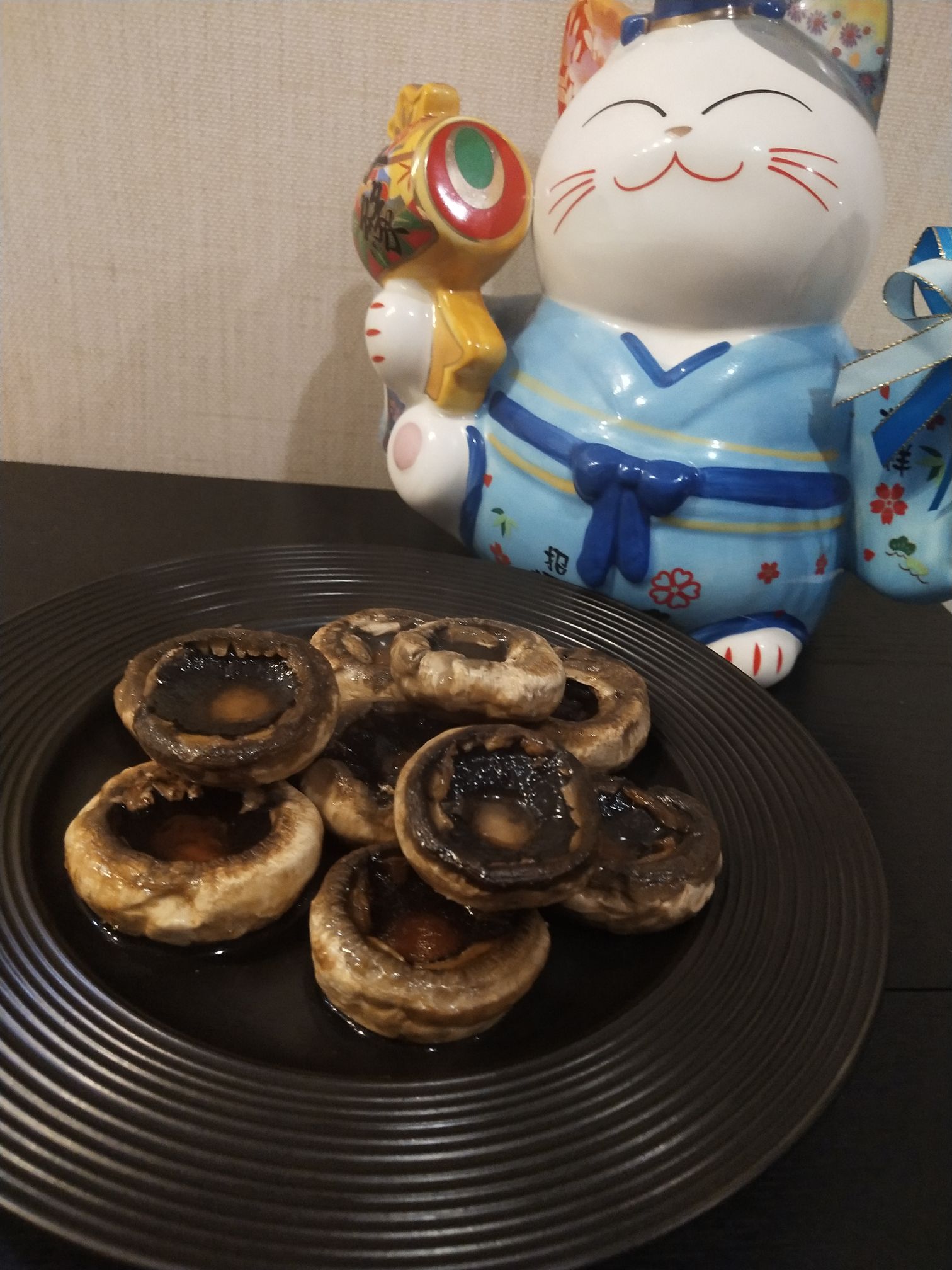香煎口蘑的做法-家常味煎菜譜-易網健康養生網 香煎口蘑的做法-家常味煎菜譜