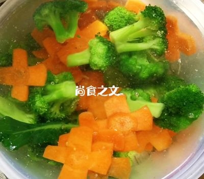 超級(jí)好吃噠照燒雞腿飯~~的做法-咸鮮味燒菜譜-易網(wǎng)健康養(yǎng)生網(wǎng) 超級(jí)好吃噠照燒雞腿飯~~的做法-咸鮮味燒菜譜