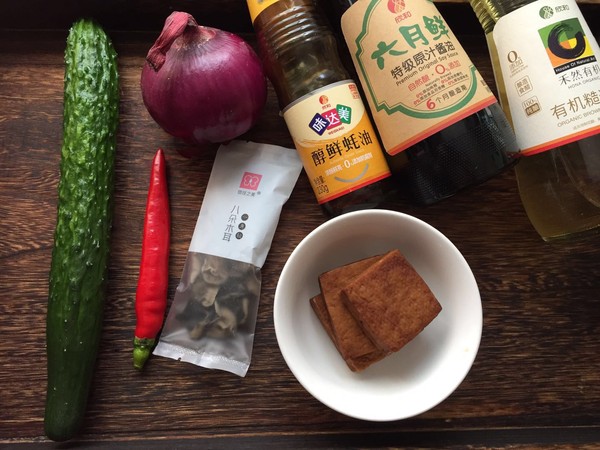 撈汁什錦菜的做法-咸鮮味拌菜譜