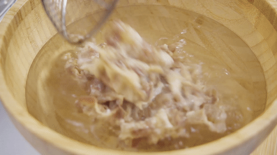 涼拌七味肥牛【孔老師教做菜】的做法-家常味拌菜譜-易網健康養生網 涼拌七味肥牛【孔老師教做菜】的做法-家常味拌菜譜