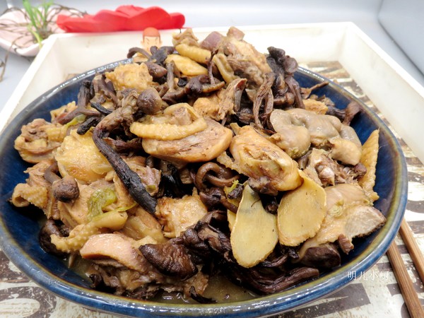 燉雞的做法-家常味燉菜譜-易網(wǎng)健康養(yǎng)生網(wǎng) 燉雞的做法-家常味燉菜譜