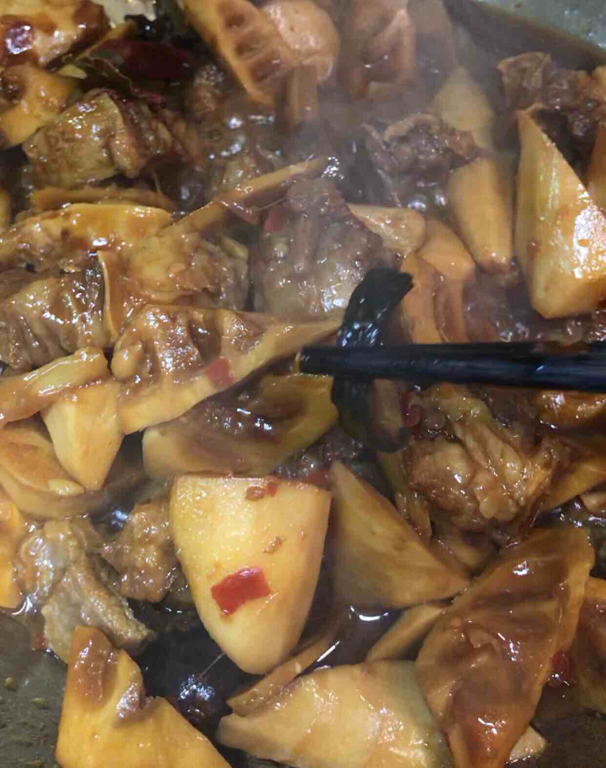 鮮筍燒牛肉的做法-家常味燒菜譜-易網健康養生網 鮮筍燒牛肉的做法-家常味燒菜譜