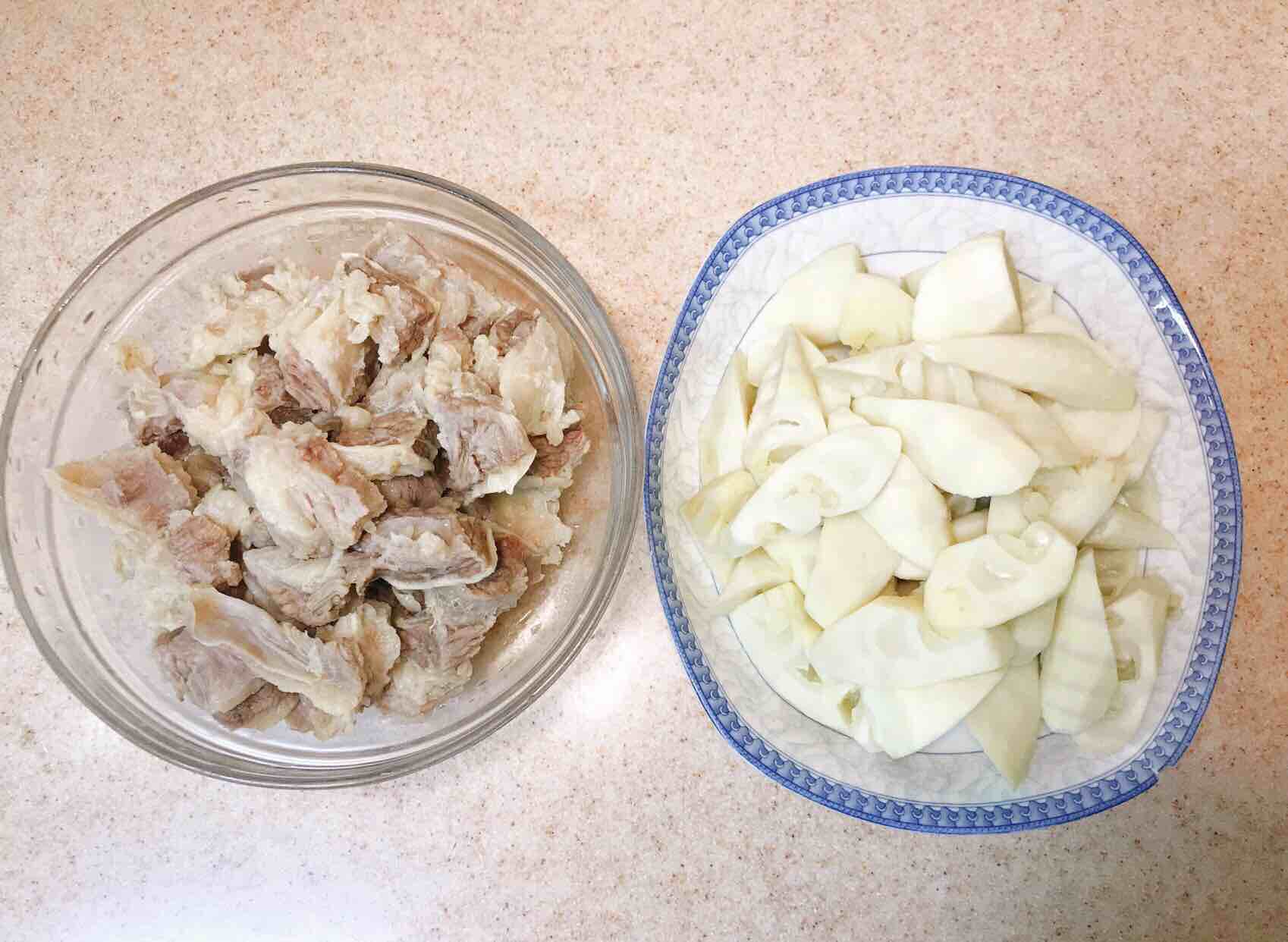 鮮筍燒牛肉的做法-家常味燒菜譜-易網健康養生網 鮮筍燒牛肉的做法-家常味燒菜譜