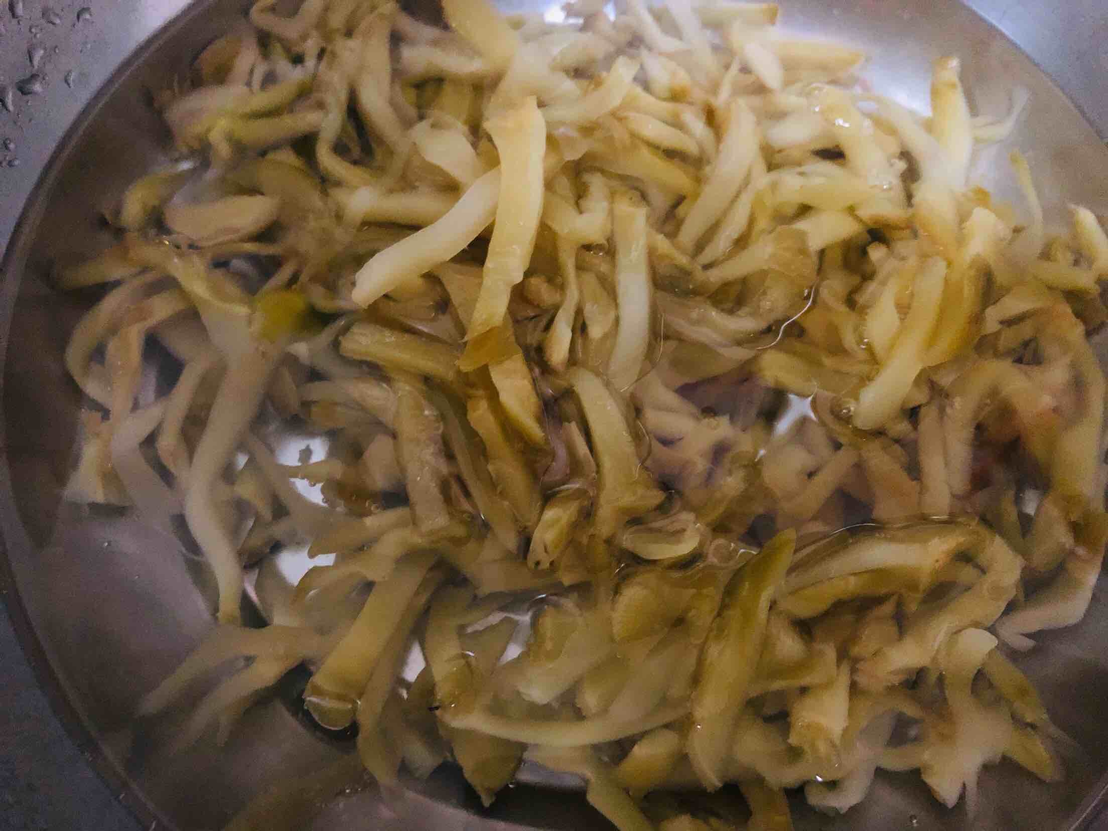榨菜肉絲的做法-家常味炒菜譜