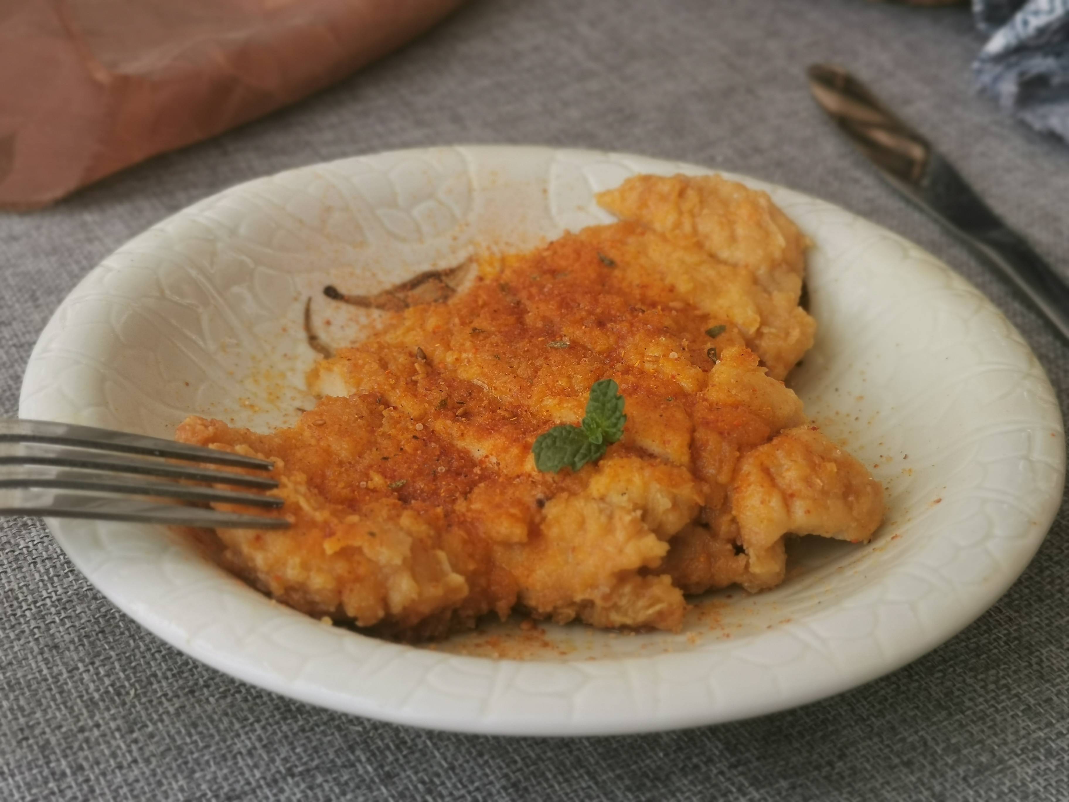 炸雞胸肉排的做法-香辣味炸菜譜-易網健康養生網 炸雞胸肉排的做法-香辣味炸菜譜