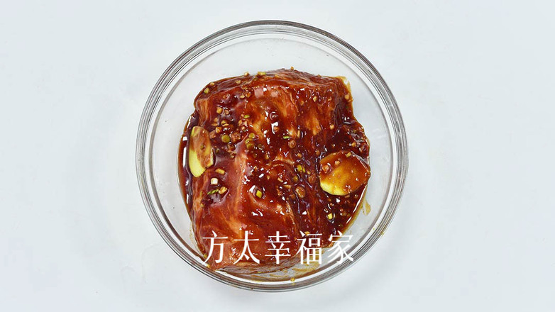 咸蛋叉燒肉的做法-家常味烤菜譜-易網(wǎng)健康養(yǎng)生網(wǎng) 咸蛋叉燒肉的做法-家常味烤菜譜