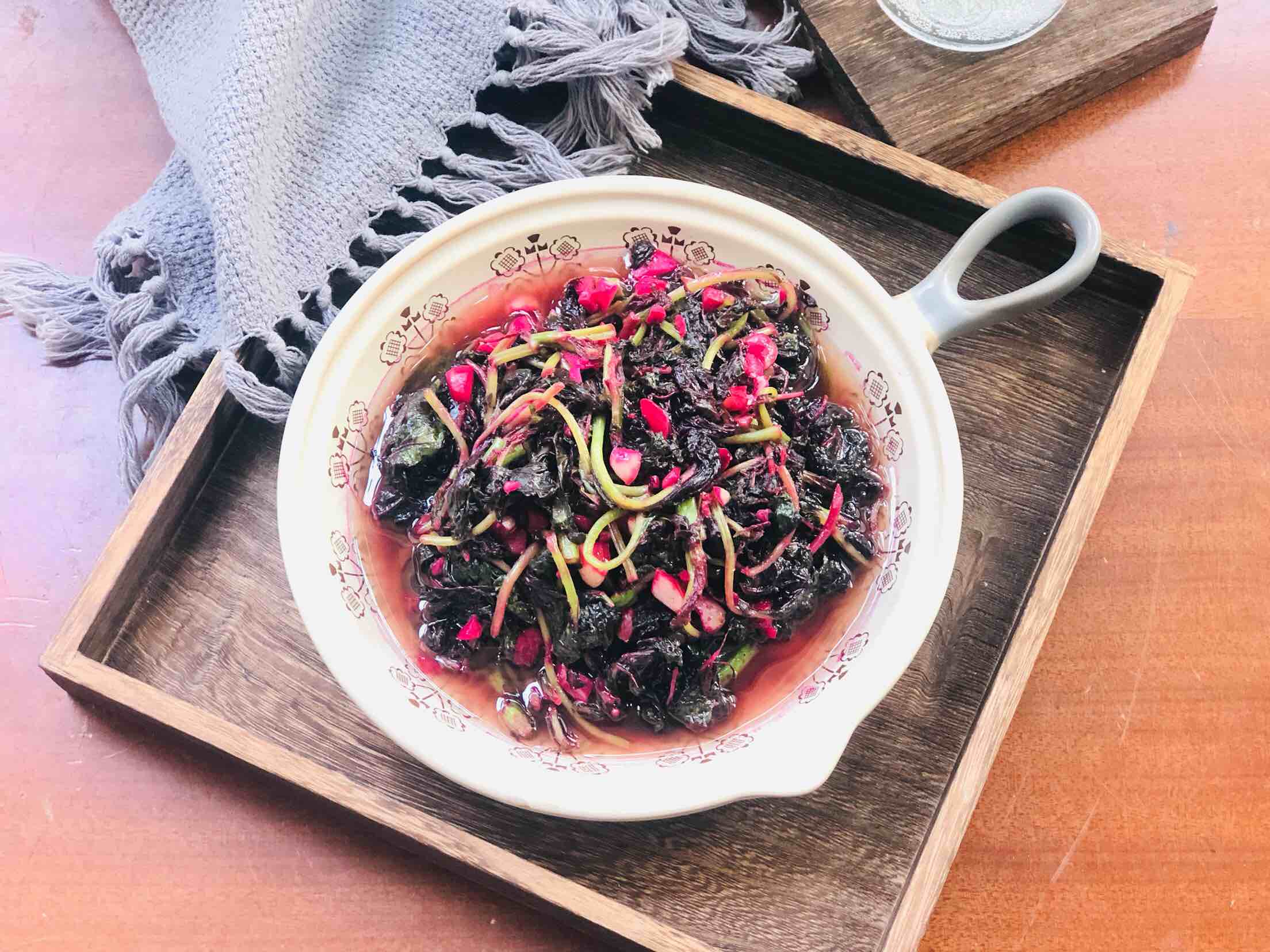 蒜泥莧菜的做法-家常味炒菜譜-易網(wǎng)健康養(yǎng)生網(wǎng) 蒜泥莧菜的做法-家常味炒菜譜