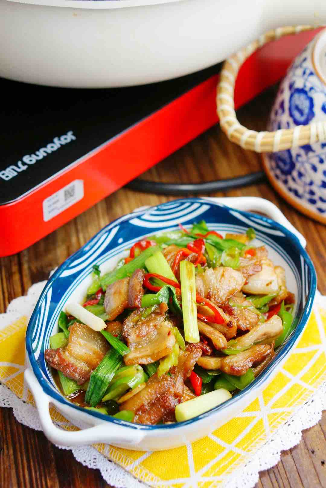 小炒肉 長沙特色菜的做法-家常味炒菜譜-易網健康養生網 小炒肉 長沙特色菜的做法-家常味炒菜譜