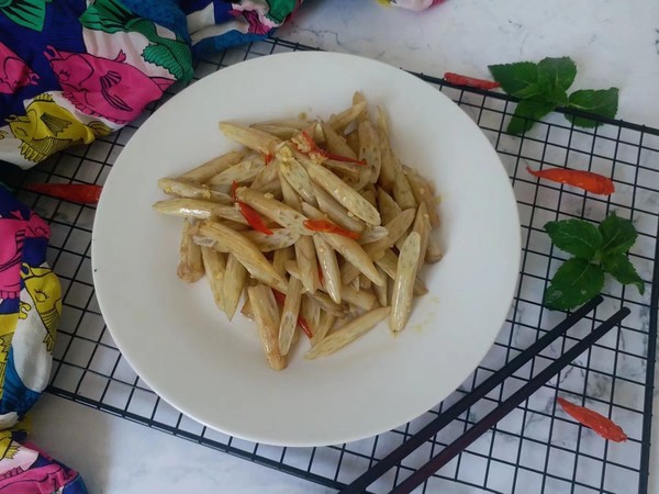 香辣藕帶的做法-香辣味炒菜譜-易網健康養生網 香辣藕帶的做法-香辣味炒菜譜