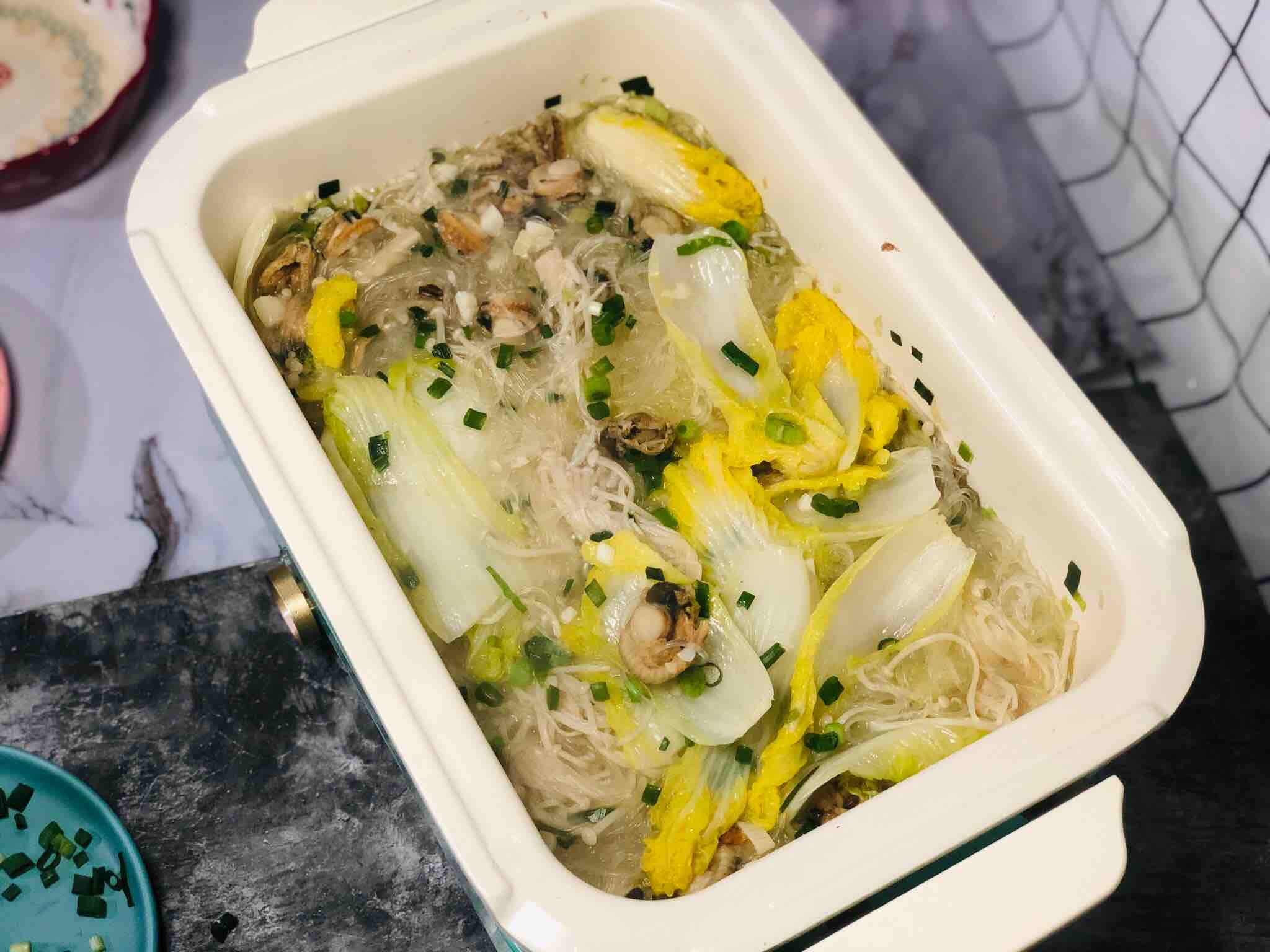 蒜蓉粉絲扇貝煲的做法-家常味燜菜譜