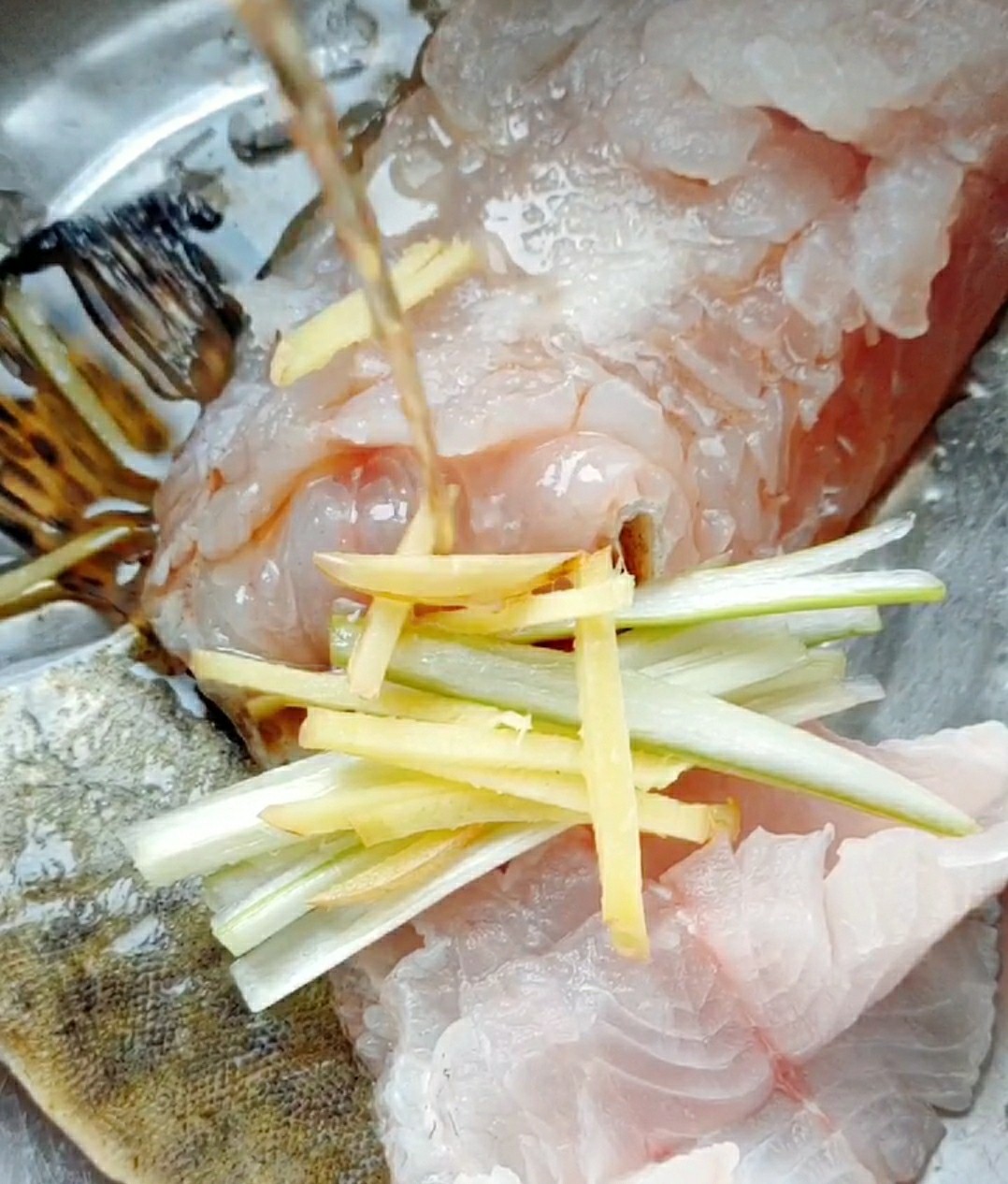 松鼠鱖魚(yú)的做法-酸甜味炸菜譜-易網(wǎng)健康養(yǎng)生網(wǎng) 松鼠鱖魚(yú)的做法-酸甜味炸菜譜