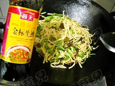 素炒千張絲的做法-家常味炒菜譜