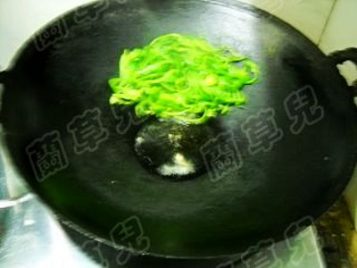 素炒千張絲的做法-家常味炒菜譜