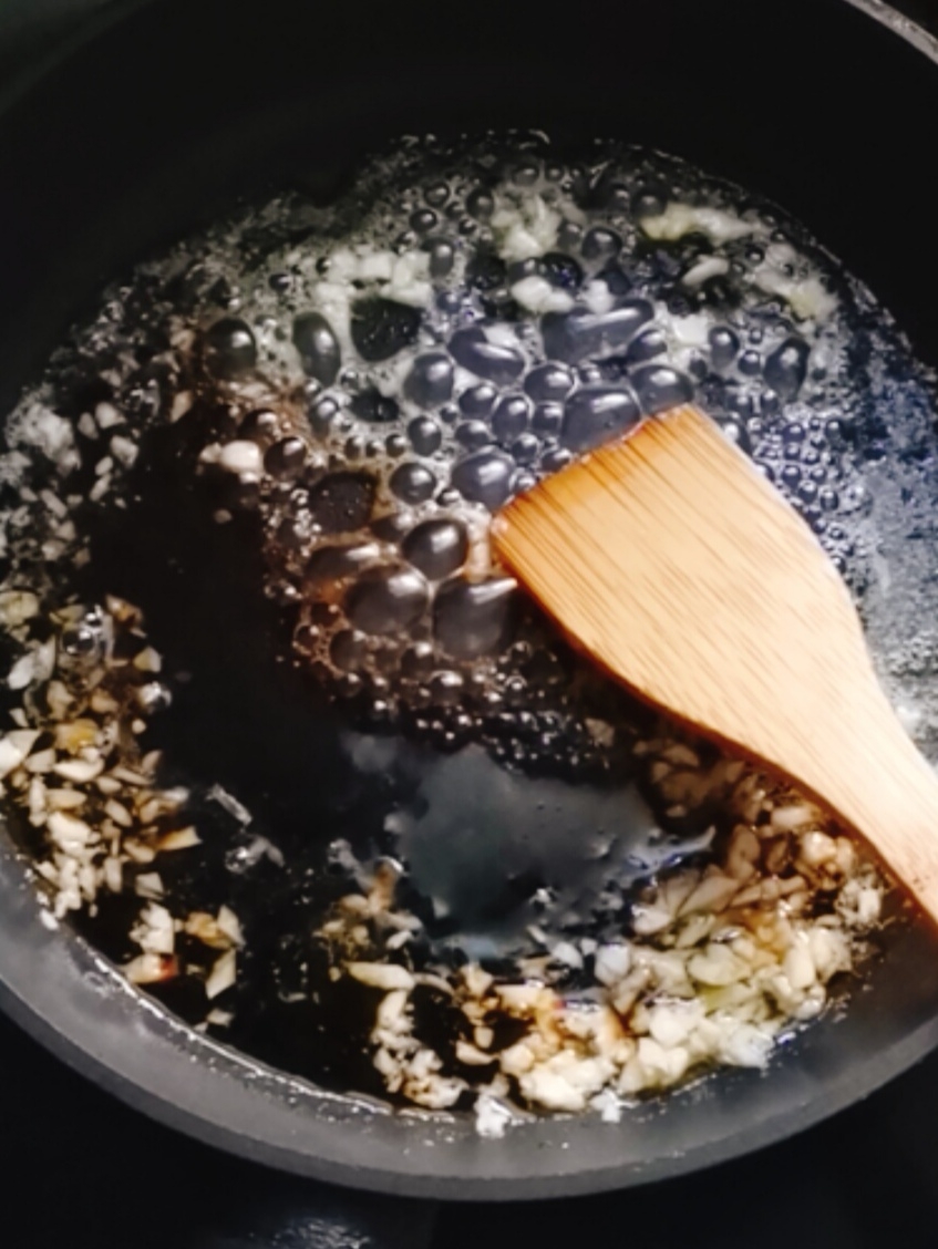 蜂蜜炸雞的做法-咸鮮味炸菜譜-易網健康養生網 蜂蜜炸雞的做法-咸鮮味炸菜譜