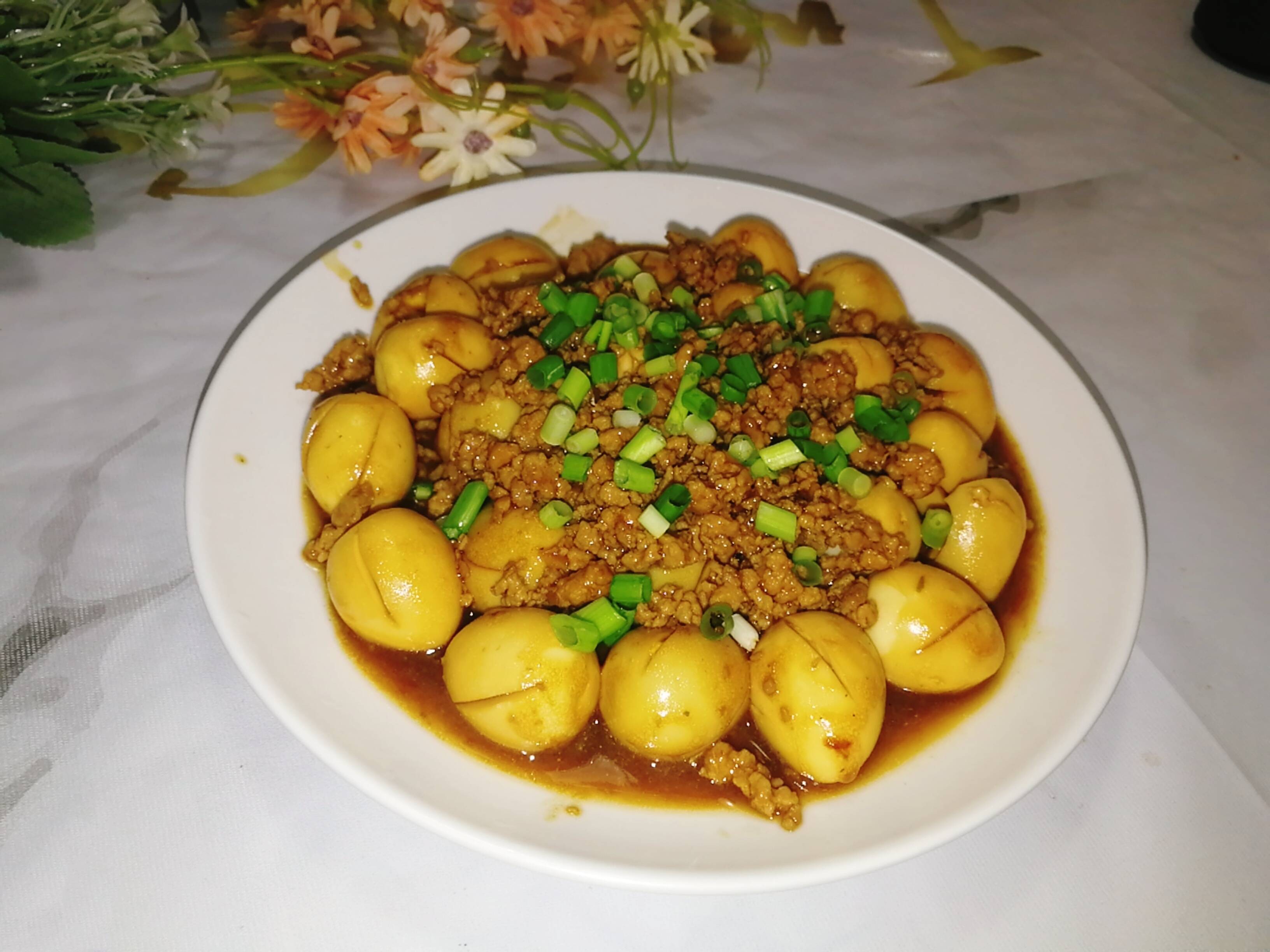 肉末燒鵪鶉蛋的做法-家常味炒菜譜