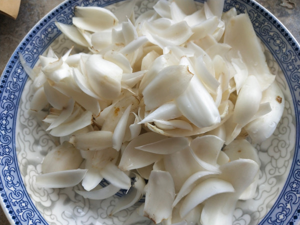 清炒百合的做法-家常味炒菜譜