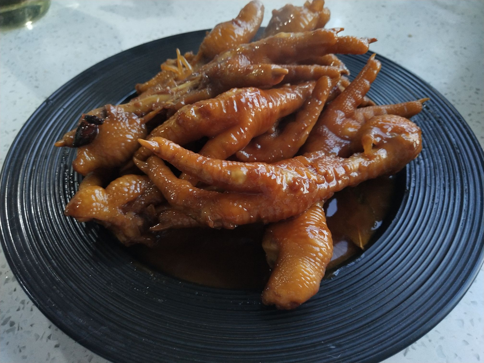 紅燒雞爪的做法-咸鮮味燉菜譜-易網健康養生網 紅燒雞爪的做法-咸鮮味燉菜譜