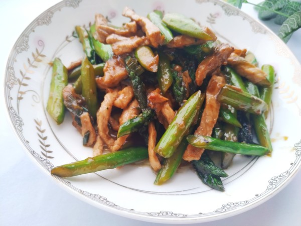 筍尖肉絲的做法-家常味炒菜譜-易網健康養生網 筍尖肉絲的做法-家常味炒菜譜