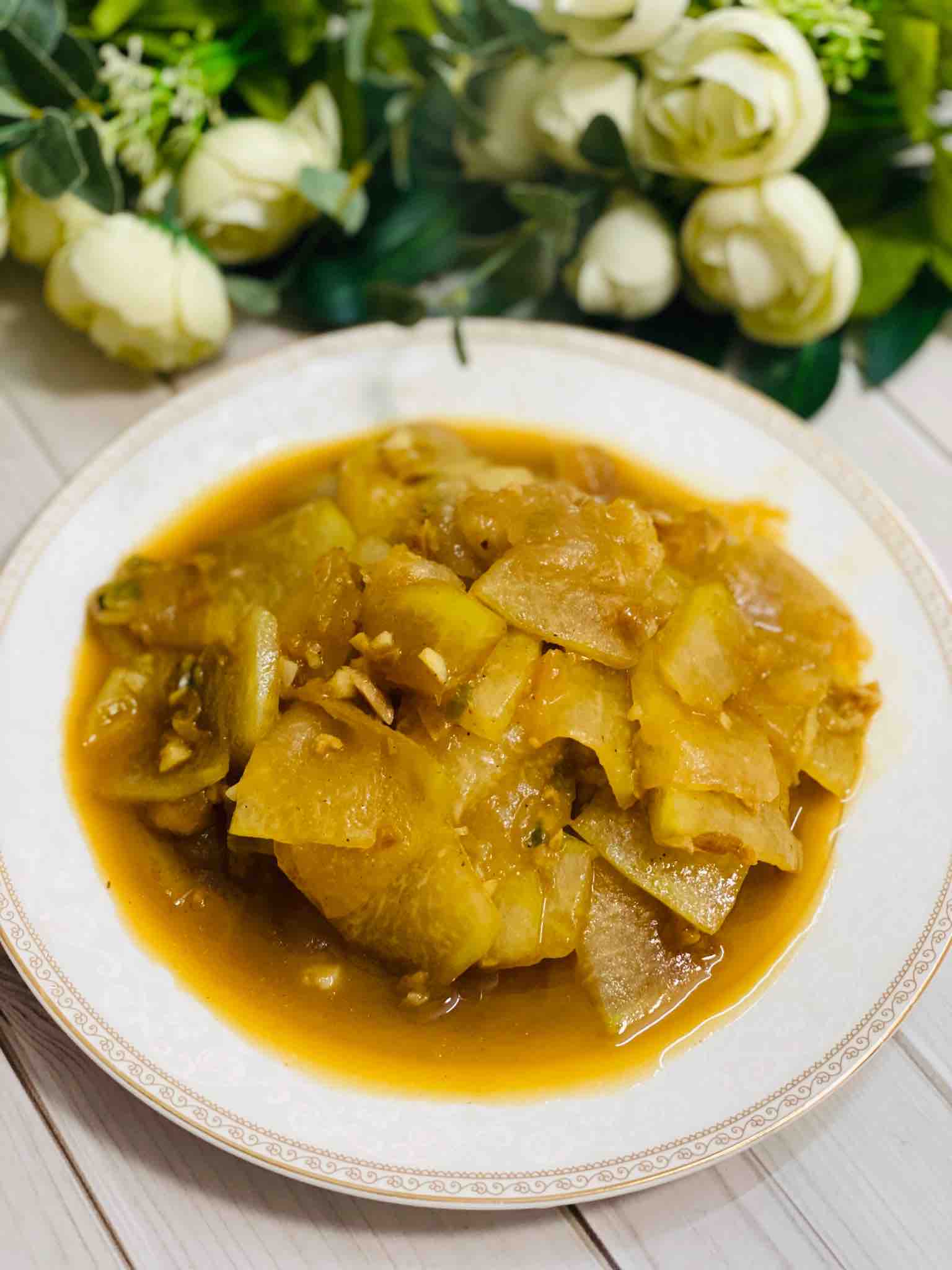 醬燜冬瓜好下飯的做法-咸鮮味炒菜譜-易網健康養生網 醬燜冬瓜好下飯的做法-咸鮮味炒菜譜