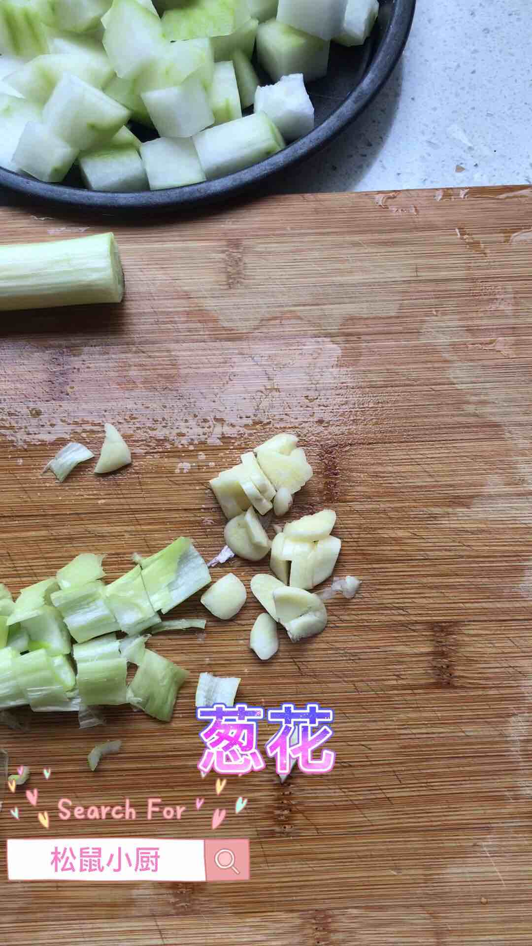 吃不胖的炒冬瓜的做法-家常味炒菜譜