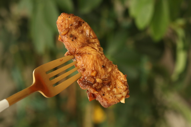 #深夜最饞的美食#蜜汁煎雞排的做法-家常味煎菜譜-易網(wǎng)健康養(yǎng)生網(wǎng) #深夜最饞的美食#蜜汁煎雞排的做法-家常味煎菜譜