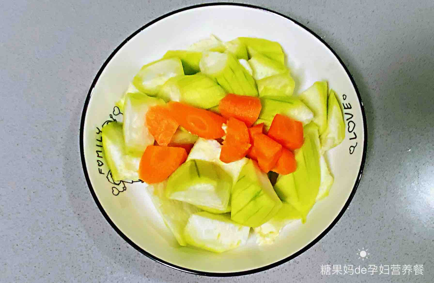 【孕婦食譜】絲瓜燴魚餅，甜鮮美味，色澤鮮艷、低脂又營養～的做法-咸鮮味燴菜譜