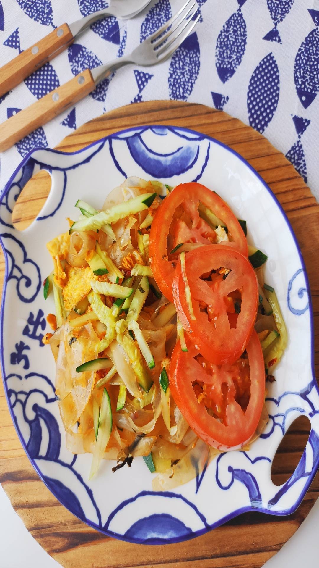 涼拌綠豆粉條的做法-香辣味拌菜譜-易網健康養生網 涼拌綠豆粉條的做法-香辣味拌菜譜