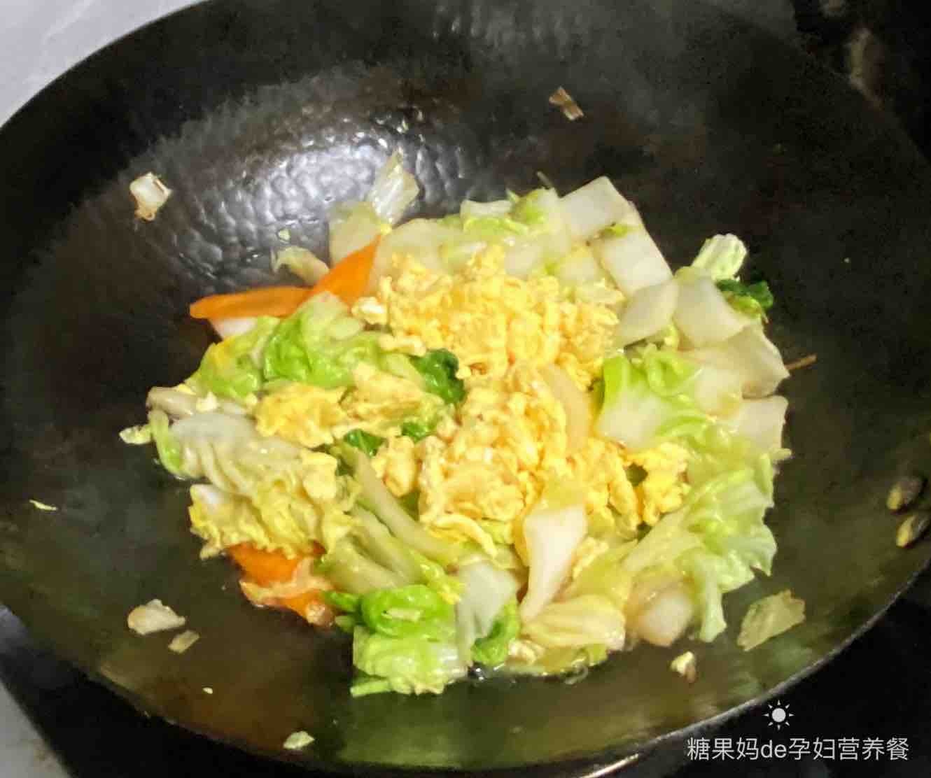 【孕婦食譜】小白菜炒雞蛋，清爽不油膩，營養(yǎng)又健康～的做法-家常味炒菜譜