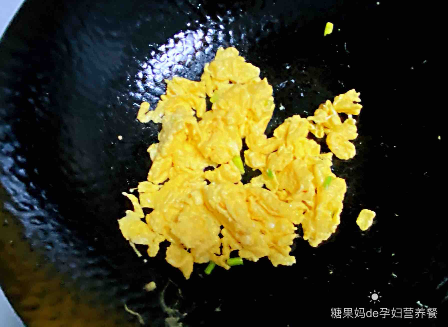 【孕婦食譜】小白菜炒雞蛋，清爽不油膩，營養(yǎng)又健康～的做法-家常味炒菜譜