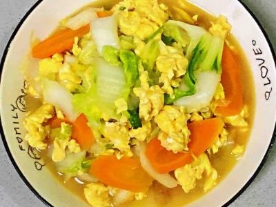 孕婦食譜小白菜炒雞蛋，清新不油膩，營(yíng)養(yǎng)成分又身心健康～的作法-家常味燒菜譜