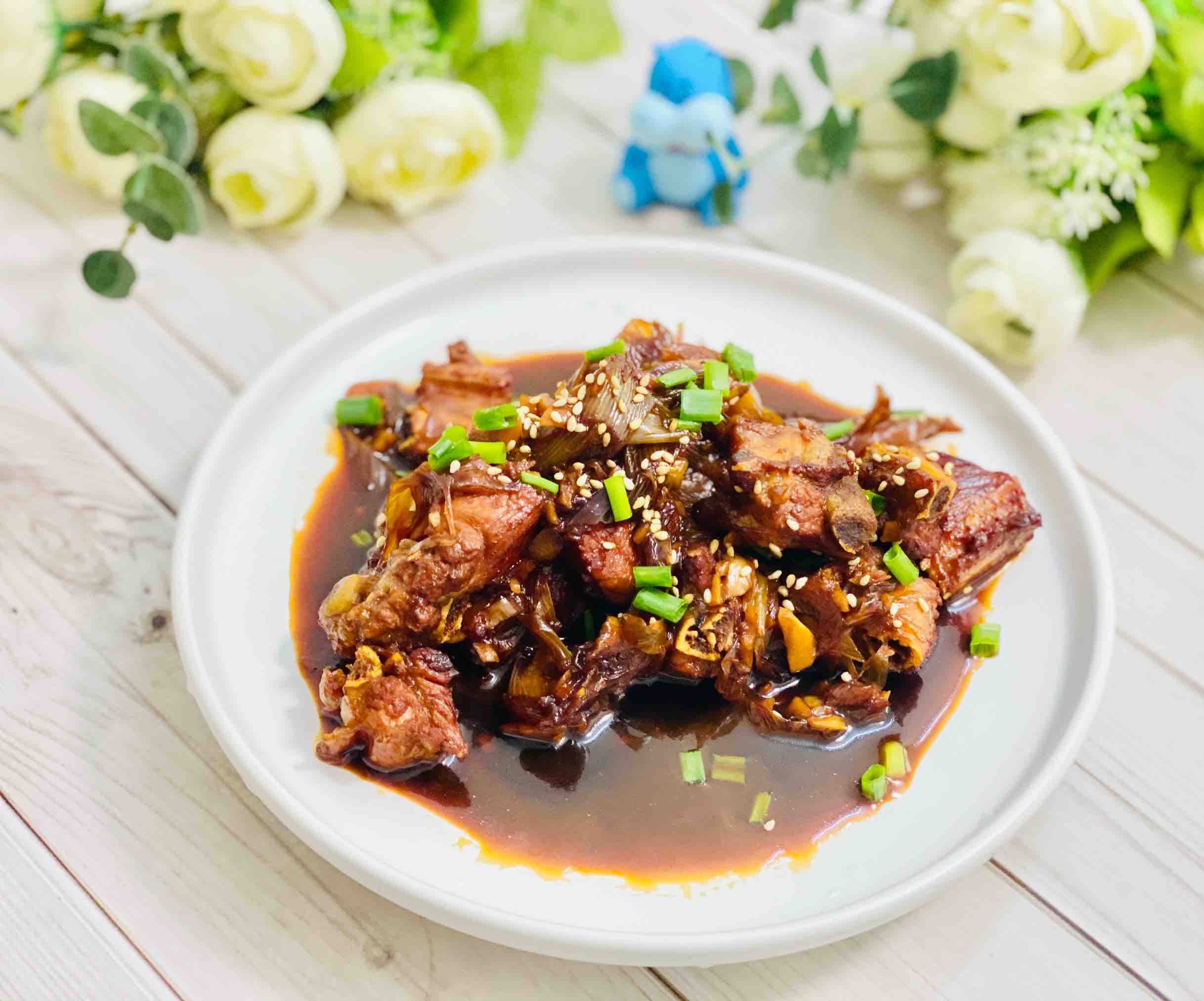 醬燜排骨，貼秋膘的做法-家常味煮菜譜