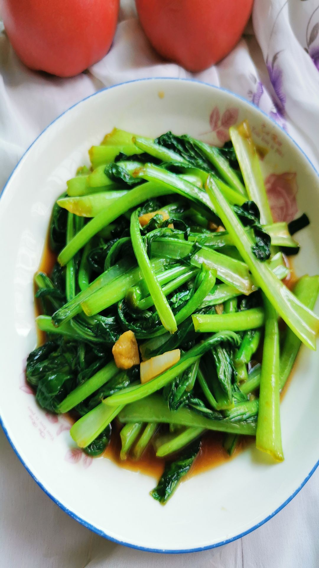 蒜炒菜心的做法-家常味炒菜譜-易網健康養生網 蒜炒菜心的做法-家常味炒菜譜