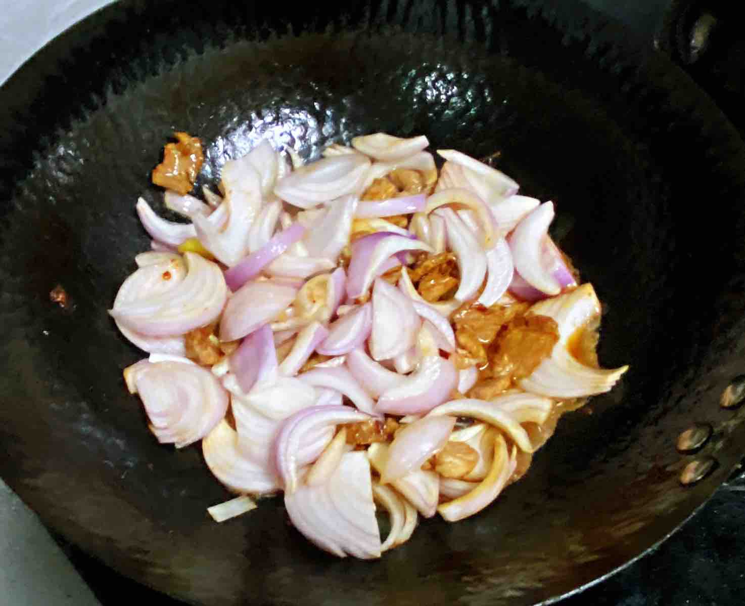 孕婦食譜炒外匯開戶蔥爆鹽煎肉，香甜脆爽、蔥香濃厚～的作法-咸鮮味燒菜譜
