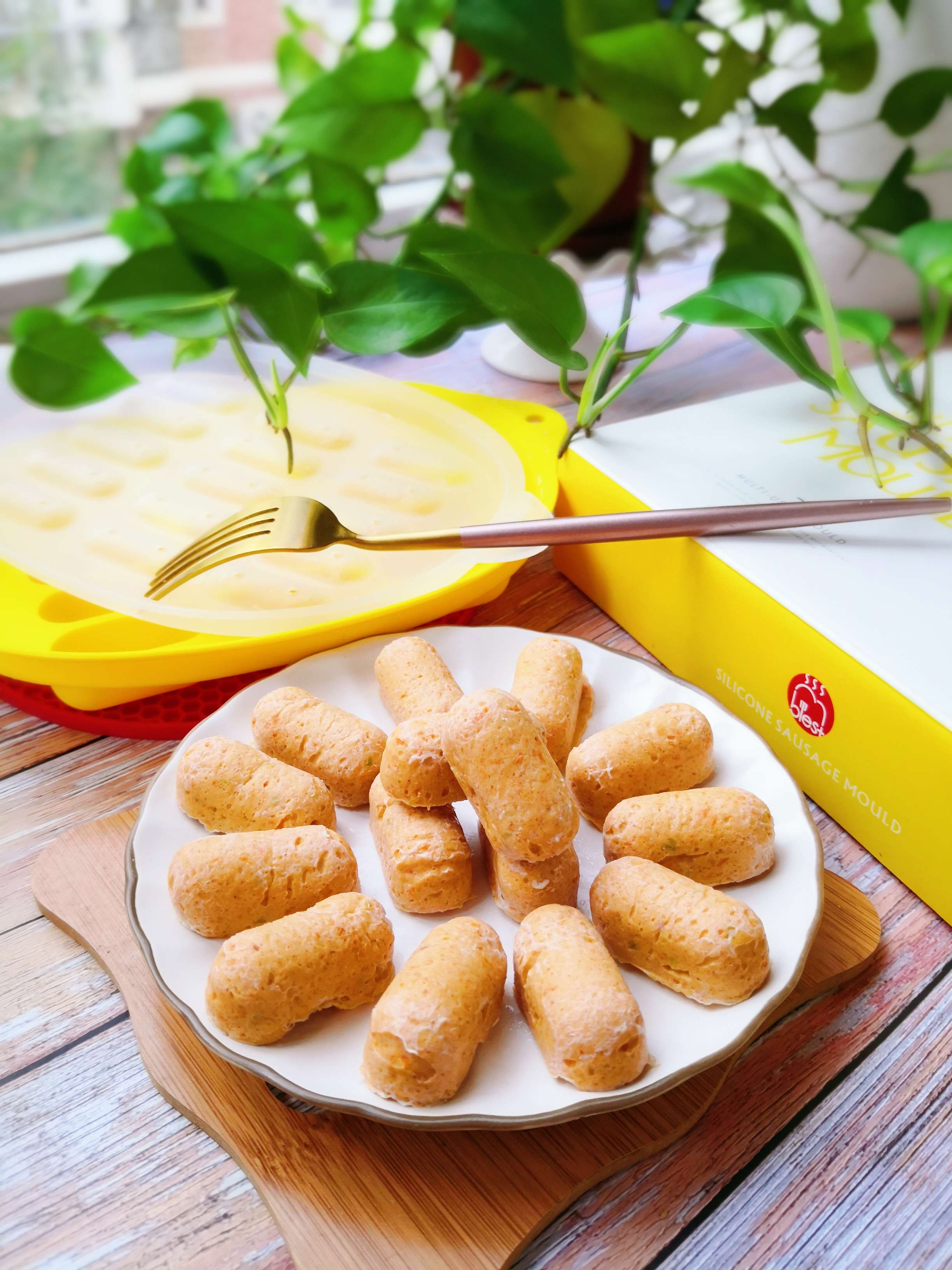 麻辣香腸的做法-麻辣味蒸菜譜-易網(wǎng)健康養(yǎng)生網(wǎng) 麻辣香腸的做法-麻辣味蒸菜譜