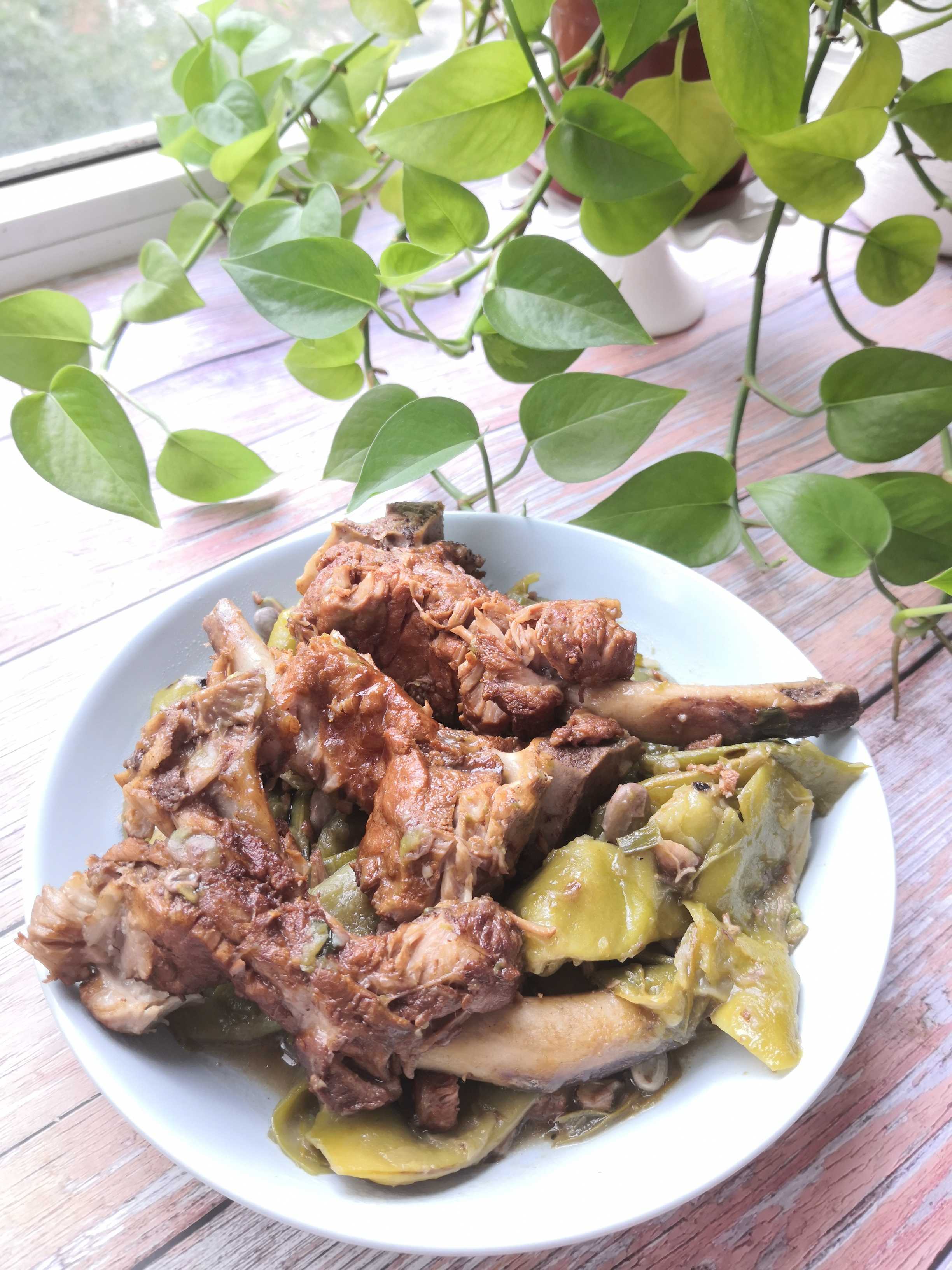 排骨油豆的做法-家常味燉菜譜-易網健康養生網 排骨油豆的做法-家常味燉菜譜