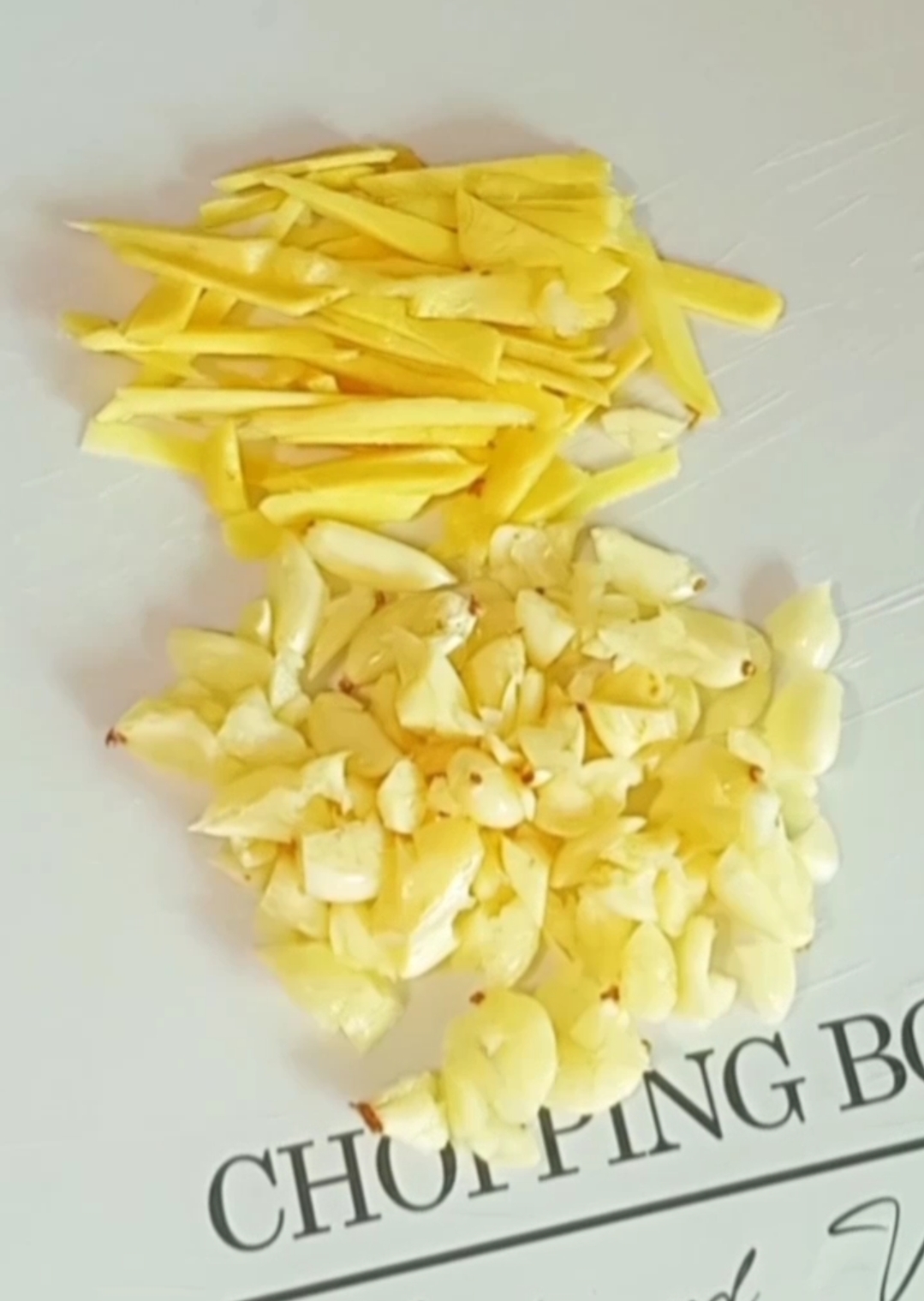 豆瓣醬炒花甲的做法-家常味炒菜譜